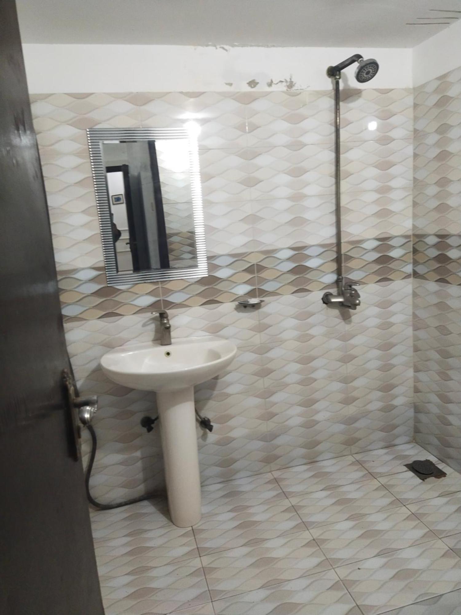 Hotel Tulip Inn, Gulberg Λαχόρη Δωμάτιο φωτογραφία