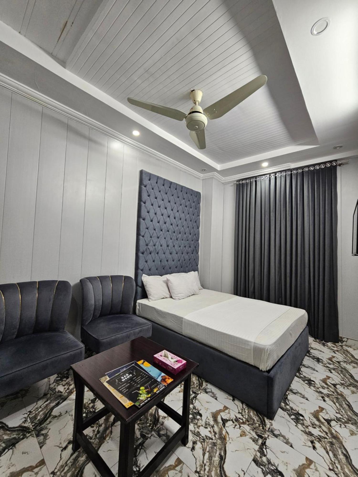 Hotel Tulip Inn, Gulberg Λαχόρη Εξωτερικό φωτογραφία