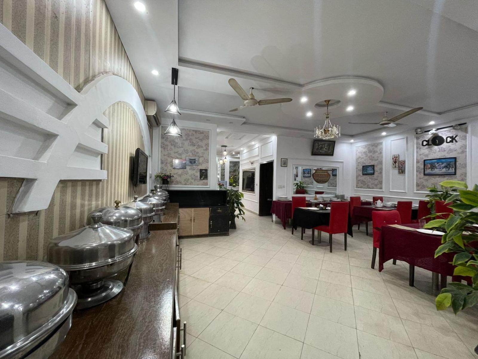 Hotel Tulip Inn, Gulberg Λαχόρη Εξωτερικό φωτογραφία
